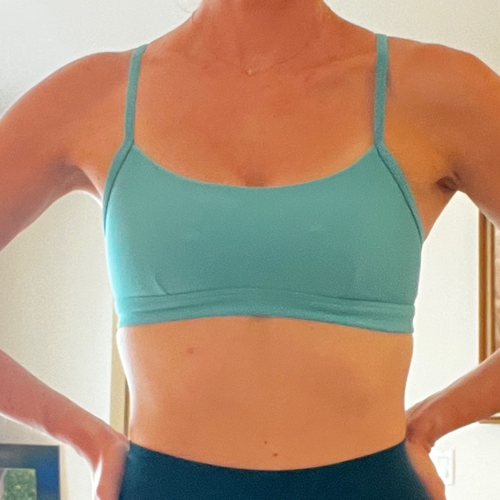 ALO Yoga AirLift Sports Bra size small
